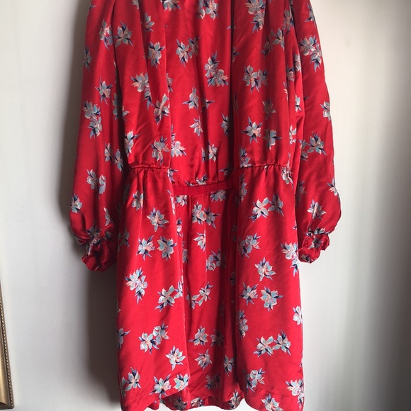 DONATED 🎉HP🎉 Gorgeous Vintage Wrap Dress ❤️ - Picture 9 of 10